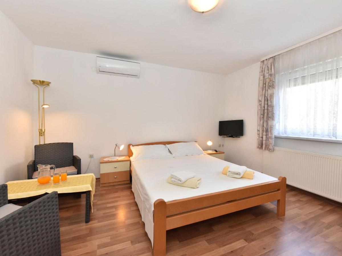 Traditional Apartment In Zadar With Garden 외부 사진